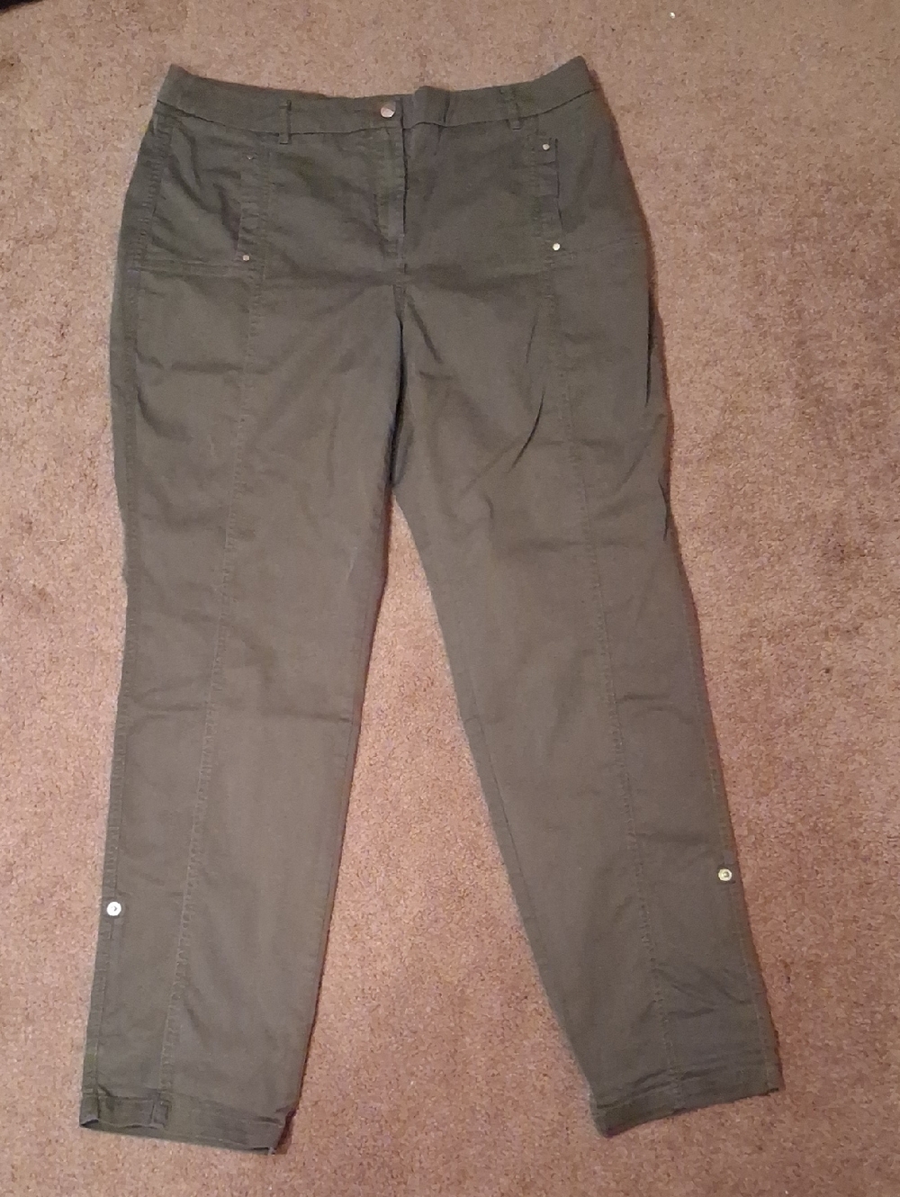 Chico's Olive Green Straight-Leg Pants